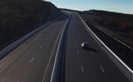 Строежът на магистрала Хемус ще продължи, правителството дава на МРРБ 81 милиона лева