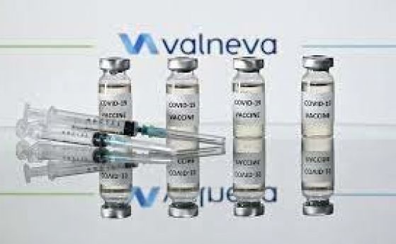 България се включва в предварителното споразумение на ЕК за осма COVID ваксина