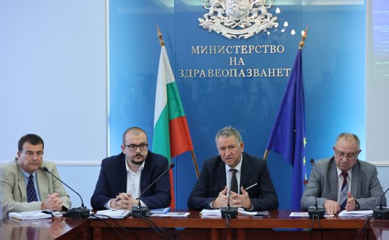 При нова COVID вълна градините ще работят само за деца на ваксинирани родители и при 100% имунизиран персонал