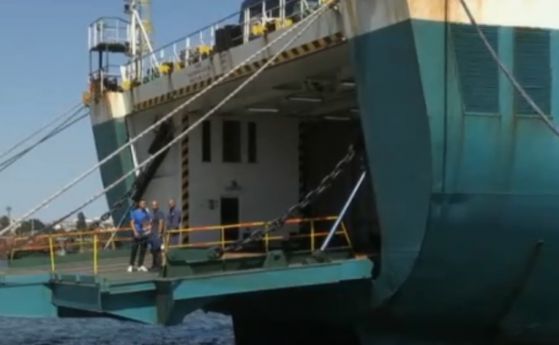 Моряците на кораба Дружба за първи път ще гласуват в открито море