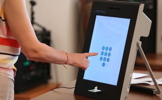 Проблеми с машините за гласуване в Русе и Стара Загора