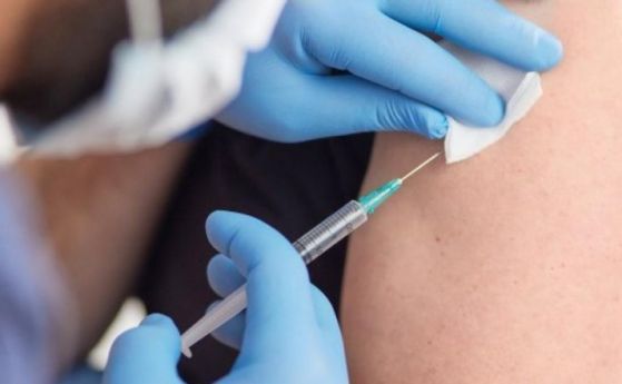 От днес в Кипър допускат на работа само с ваксинация или с отрицателен тест