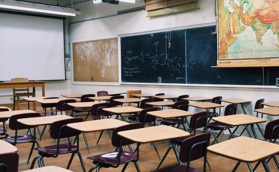 Резултатите от първо класиране за гимназиите стават ясни днес след 14 ч