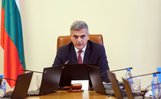 Галъп: Близо 60% от българите одобряват работата на служебното правителство