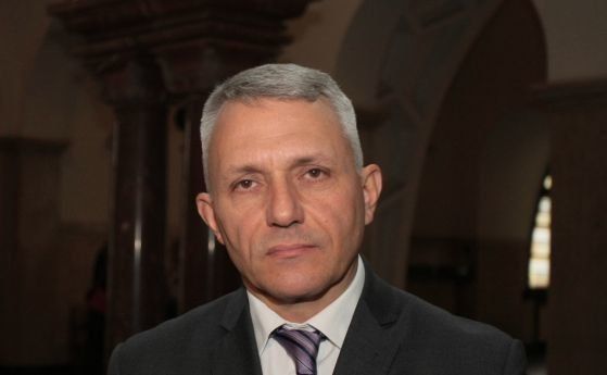 Хаджигенов: Имаме най-голямото масово подслушване. Това е българският Уотъргейт