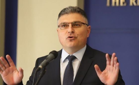 Министърът на отбраната: В Афганистан има 7 български граждани