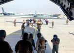 Петима българи са евакуирани от Афганистан с румънските ВВС