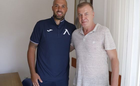Наско Сираков стартира преговори с Мъри за завръщане в Левски
