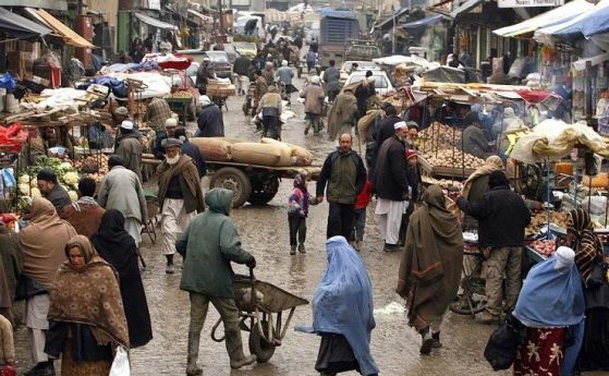 САЩ, България и още 100 държави: Талибаните ни увериха, че чужденците могат да напуснат Афганистан
