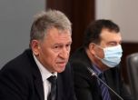 Министър Кацаров удължи съществуващите мерки: Проветрявайте до 30 ноември