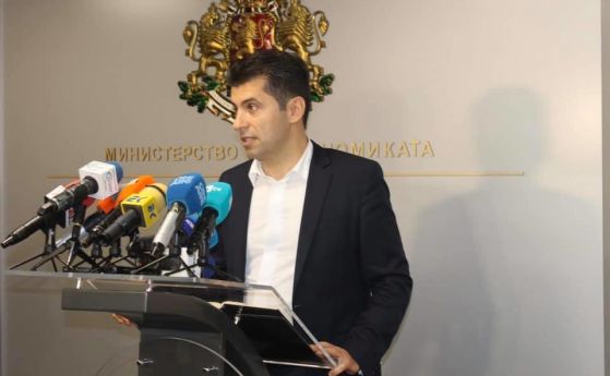 Кирил Петков изпратил на ДАНС и прокуратурата договор на ВМЗ-Сопот със сръбска фирма