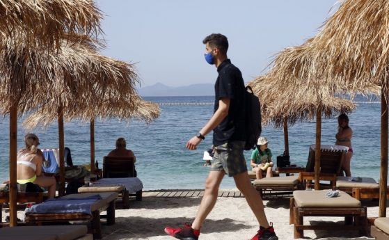 За ден: глоби за 160 000 евро в Гърция заради неспазени COVID мерки