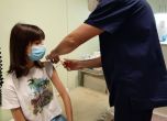 Кацаров отличи лекар, ваксинирал публично децата си срещу COVID-19