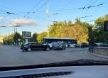 Катастрофа с автомобил на НСО в центъра на София