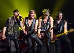 След няколко прощални турнета групата ''Scorpions'' издават нов албум