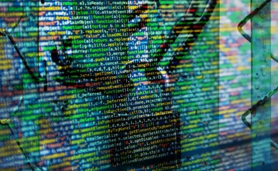 Хакери са атакували е-преброяването с 250 гигабита в секунда, колкото е целият влизащ в България трафик на интернет
