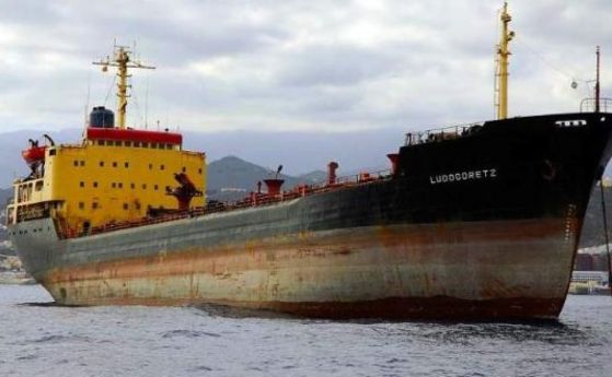 Моряк загина при нещастен случай на кораба Лудогорец