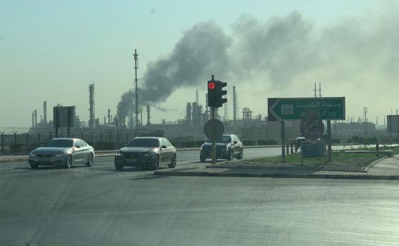 Взрив в петролна рафинерия в Кувейт