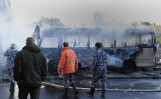 Бомбена атака в Дамаск, 13 военни са убити