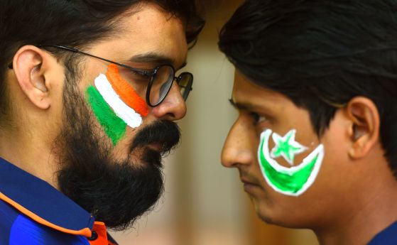 Индийски Кашмир: Студенти обвинени в ''обида срещу националния сантимент'' заради мач по крикет