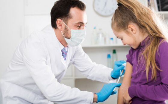 В САЩ започва ваксинация срещу COVID-19 на деца от 5 до 11 г.