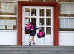 Още деца се връщат на училище днес, в Пловдив те са 74%