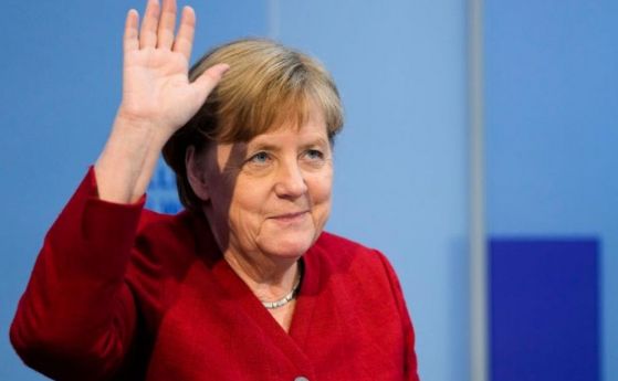 Форбс изключи Ангела Меркел от класацията си за 100-те най-влиятелни жени