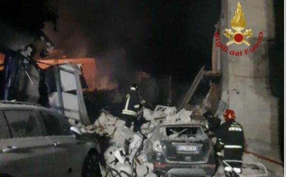 Четирима загинали след взрив в жилищна сграда в Сицилия