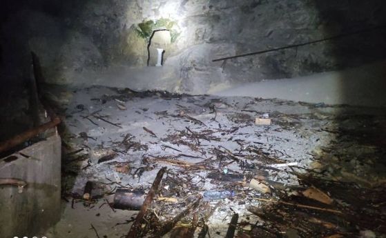 Наводнения разрушиха част от пещерата Дяволското гърло