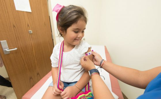 Окръжна болница ще ваксинира и 5-годишни деца от 30 декември