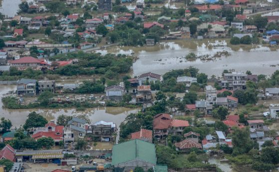 Тайфунът Рай взе поне 208 жертви във Филипините
