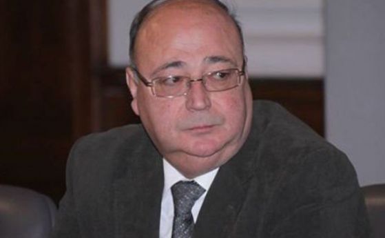 Новият външнен министър Генчовска е назначила Петко Сертов за свой съветник