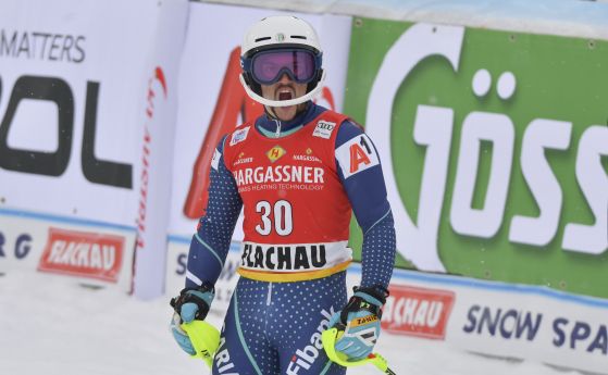 Историческо постижение за българските ски - двама наши с точки за Световната купа