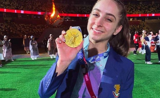 Гимнастичката Стефани Кирякова: Живеех с фалшива представа за златния олимпийски медал