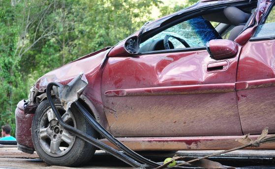 Жена загина в автомобилна катастрофа в Разлог
