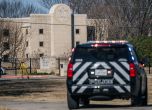 Двама тийнейджъри арестувани след вземането на заложници в синагога в Тексас