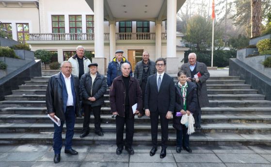 Пендаровски се срещна с представители на ОМО Илинден