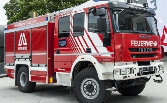 Девет младежи са пострадали при пожар във вила край Ловеч