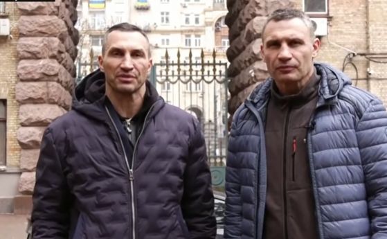 ''Демокрацията не може да се защити сама'' - братята Кличко влизат в украинската армия