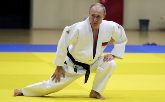 Международната федерация по джудо се отрече от почетния си президент Путин