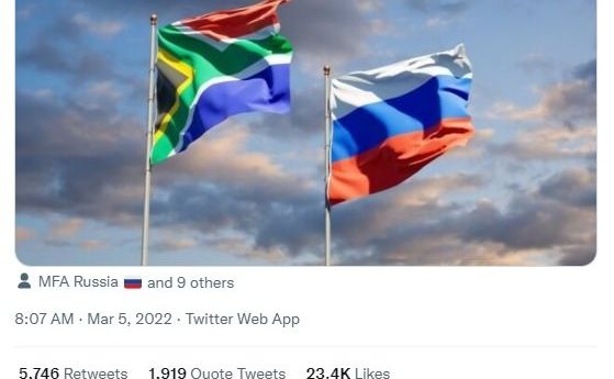 Войната е и между посланици в Туитър: Немският в Южна Африка засече руския за нацистите