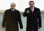 Бившият германски канцлер Герхард Шрьодер отива на съд заради връзките си с руското правителство