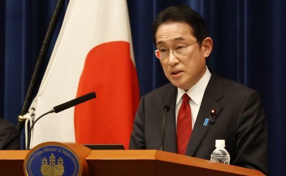 Японският премиер и външният министър получиха забрана да влизат в Русия