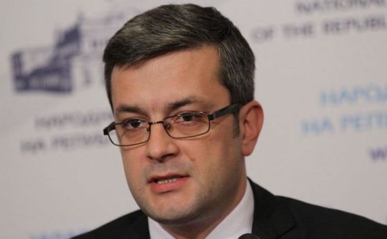 ГЕРБ обвърза военната помощ за Украйна със Северна Македония