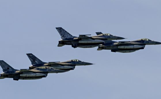 Купихме 3 ракети Sidewinder за F-16