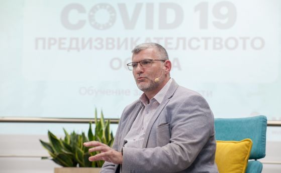 Проф. Момеков: В света не съществува протокол за домашно лечение на COVID с антибиотици