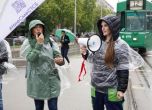 Спаси София: Общински съветник от ГЕРБ на протеста с дъщеря си
