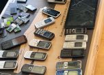 Задържаха седем мъже в България и Чехия за телефонни измами (снимки)