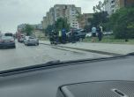 Верижна катастрофа на бул. ''Александър Малинов'' в София, движението е затруднено