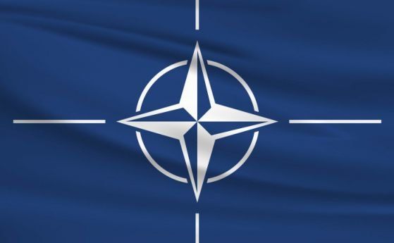 Държавите от НАТО са се споразумели да не доставят на Украйна западни танкове и самолети